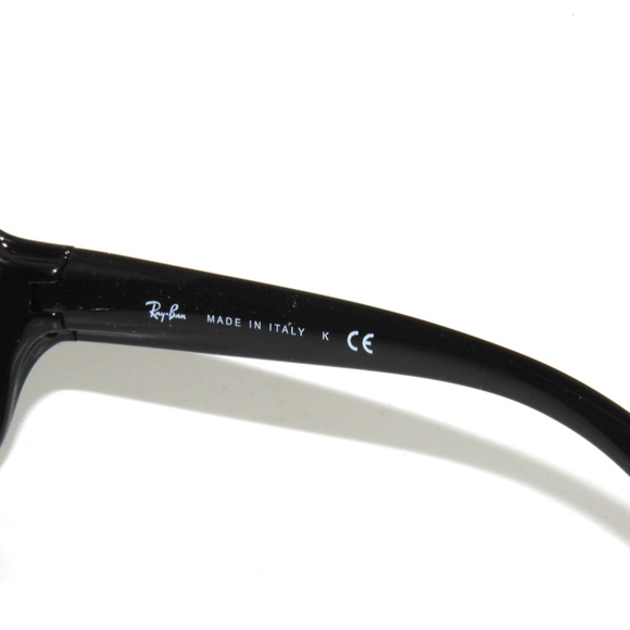 Ray Ban Sunglasses 4068 601 60 Black Green